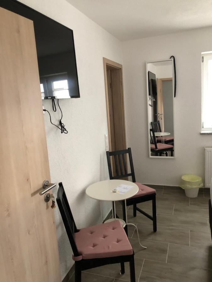 Gaestehaus Glock Marbach am Neckar Eksteriør billede